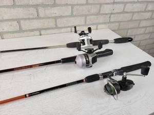 lot 105 image: (3) Rods & Reels - NO SHIPPING