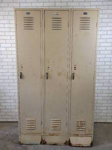 lot 119 image: Set of Steel School Lockers - Great for Garage storage - NO SHIPPING