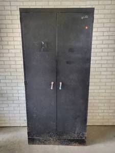 lot 138 image: 2-Door Steel Storage Cabinet - NO SHIPPING