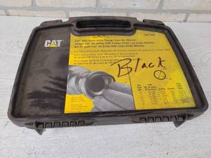 lot 155 image: CAT SAE Code 6162 Nitrile Flange Seal Kit - Part No. 270-1545 - Looks to be complete and Unused