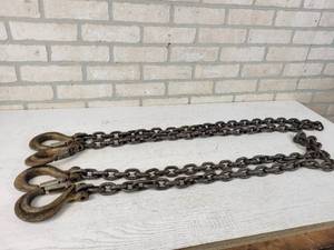 lot 156 image: (2) 516 Chains with Crosby Hooks - Approx. 5 Long Each