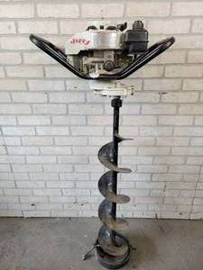 lot 170 image: JIFFY Model 30 8 Gas Ice Auger - NO SHIPPING