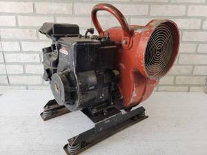 lot 222 image: General Gas Blower - Briggs & Stratton 3.5hp Gas Engine - Model No. GP8 - Motor Pulls Over - NO SHIPPING