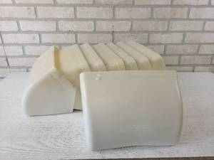 lot 231 image: (8) New Maxi-Lift 12-7 Poly Elevator Buckets