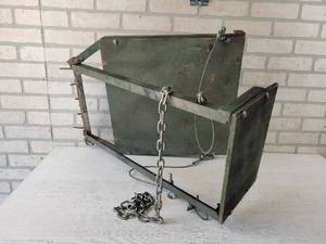 lot 233 image: Homemade Hunting Tree Stand - NO SHIPPING