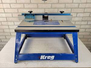 lot 252 image: KREG Router Table - Overall Approx. 28 x 20 x 20 - NO SHIPPING