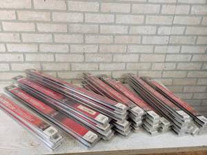 lot 256 image: (40) NEW NAPA Fleet Edge Windshield Wipers - See Description for Inventory