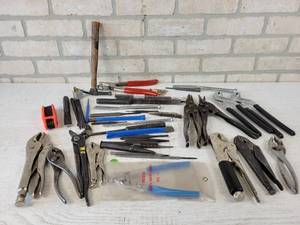 lot 288 image: Assorted Hand Tools, Vice Grips, Inner Wire Pliers, Punches, Chisels and More