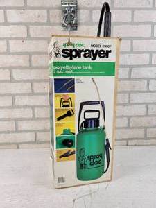 lot 300 image: Spray-Doc 2-Gallon Pressure Sprayer