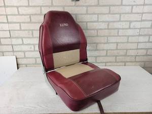 lot 303 image: LUND Boat Seat - NO SHIPPING