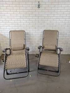 lot 319 image: (2) Zero-Gravity Folding Lounge Chairs - Nice Condition - NO SHIPPING