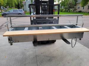 lot 344 image: Eagle Model No. SPDHT5-240 5-Pan Hot Food Table - NO SHIPPING