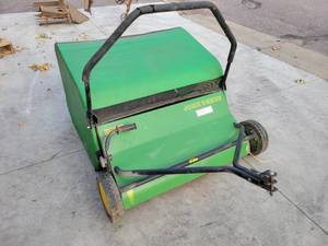 lot 13 image: John Deere Lawn Sweeper - Model 38CT - NO SHIPPING
