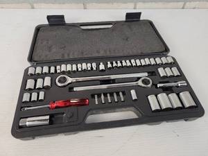 lot 360 image: Socket Set - 38 & 14 Drive