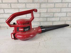 lot 366 image: TORO Electric Leaf Blower - Tested and Works - Model No. 51586 - NO SHIPPING