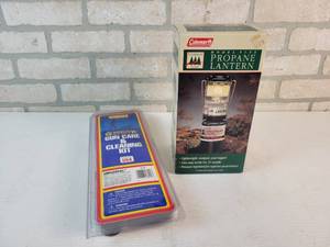 lot 370 image: New Coleman Propane Lantern - Model No. 5133 and Gunslick Gun Cleaning Kit