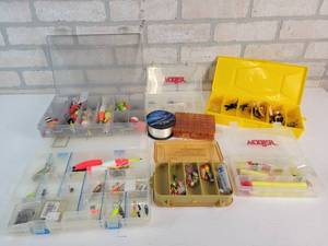 lot 371 image: Large Lot of Assorted Fishing Tackle in Organizers
