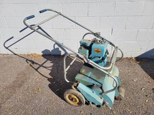 lot 10 image: Parker Thatch-O-Matic Model No. PR-16719 - NO SHIPPING