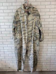 lot 386 image: Patriot Industries Camo Coveralls - Size XXXL