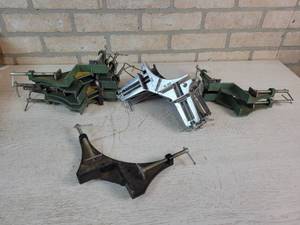 lot 443 image: Lot of Assorted Corner Clamps - See Description for Details