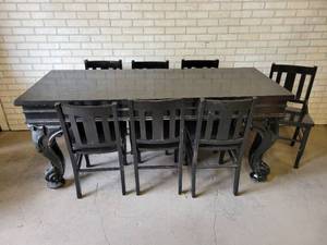 lot 501 image: Sturdy Dining Table with Decorative Legs, Flatware Storage, and (7) Chairs - NO SHIPPING