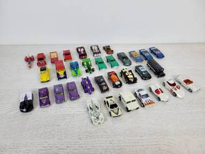 lot 619 image: Lot of (30) 70s, 80s, and 90s Hot Wheels and Matchbox Cars