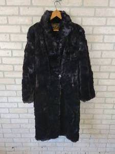 lot 519 image: Ladies Long Black Fur Coat from Conrad Furs in Mankato, MN