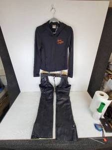 lot 636 image: Pair of Harley-Davidson Leather Chaps - Size XS, Harley-Davidson Zip-Up HoodieLeather Coat Liner - Size S, and Harley-Davidson Leather Riding Gloves - Size S