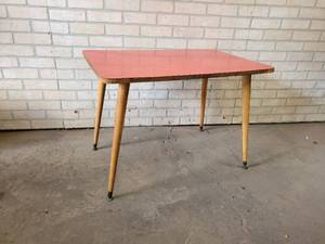 lot 643 image: Childs Homemade Table - NO SHIPPING