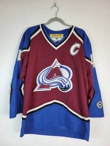 lot 647 image: KOHO NHL Jersey - Colorado Avalanche, #44 Van Deusing - Size Medium