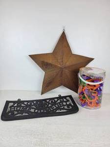 lot 676 image: Home Dcor and 50-Piece Wilton Animal Cookie Cutter Collection