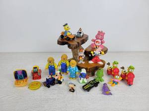 lot 932 image: Lot of Vintage 70s, 80s, and 90s Toys with Wood Display - Includes Donald Duck, Goofy, The Berenstain Bears, Garfield, Roger Rabbit, Chuck E. Cheese, McDonalds, and More