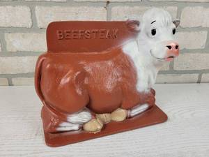 lot 595 image: Cast Iron Beefsteak Cow Boot Scraper