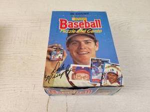 lot 804 image: (36) Sealed 1988 Donruss Baseball Card Packs