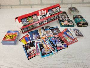 lot 813 image: Box of 2007 Topps Baseball Cards, Some 80s & 90s Cards, 1987 Donruss Pack, 1994 POST Card Pack and More