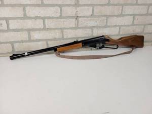 lot 517 image: Vintage DAISY Model 88 BB-Gun - Wood Stock and Forearm