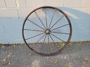 lot 890 image: Antique Steel Wheel - NO SHIPPING