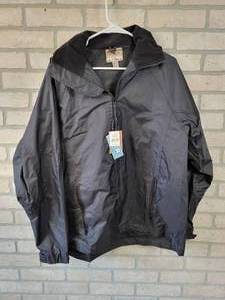 lot 893 image: New Foul Weather Gear Rain Jacket - Size Medium
