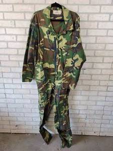 lot 899 image: Vintage RedHead Camo Overalls - Size XL