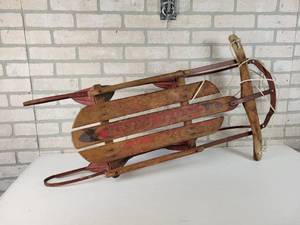 lot 924 image: Vintage Royal Racer Rail Sled - NO SHIPPING
