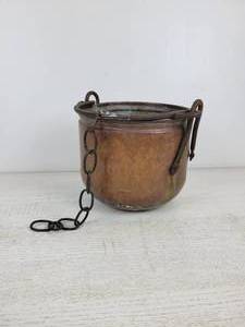 lot 946 image: Vintage Hanging Copper Pot