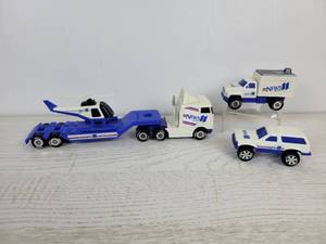 lot 951 image: KARE11 News Skylink Playset by TONKA