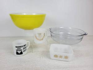 lot 958 image: Lot of Vintage Kitchen Items - Yellow PYREX Mixing Bowl, Mugs, Casserole Dish, and More NO SHIPPING