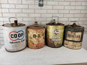 lot 762 image: (4) Vintage 5-Gallon Metal Oil Cans - NO SHIPPING