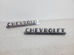 lot 1012 image: Pair of Used Original Chrome 47- 53 Chevrolet Emblems - Part Number 3692103
