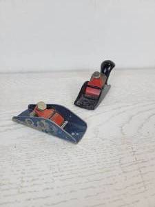 lot 1034 image: Pair of Miniature Wood Planes - Stanley and AMT