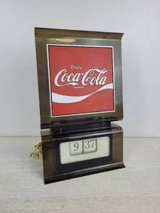 lot 1062 image: Vintage Coca-Cola Wall Flip Clock - Works