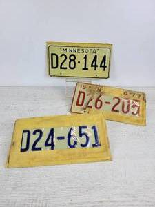 lot 1086 image: (3) Pairs of Vintage Matched Minnesota License Plates