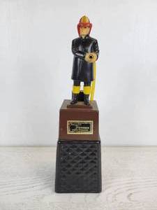 lot 1103 image: Vintage Sonscos Fireman Liquor Dispenser