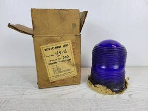 lot 1122 image: Griffin Lamp Company - Blue Emergency Vehicle Lap Lens Replacement